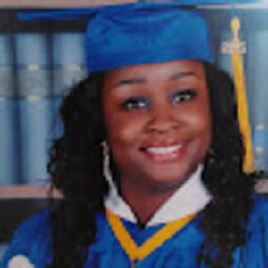 Meet your Posher, Danisha